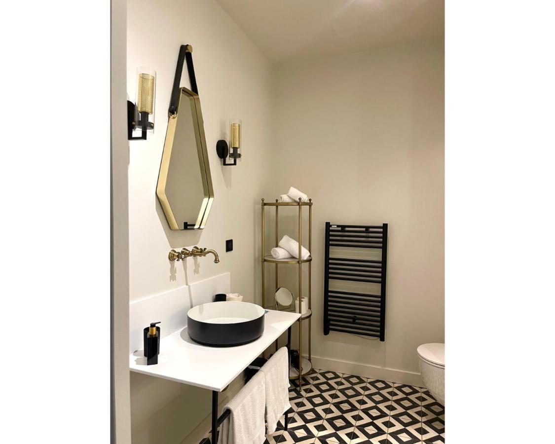 אקס-אן-פרובאנס N.8 Lifestyle Suites מראה חיצוני תמונה